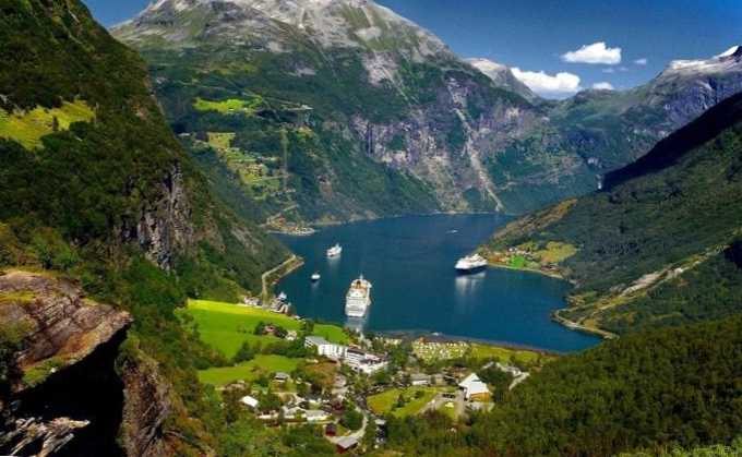 20 основних визначних пам'яток Норвегії