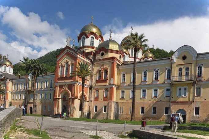 25 головних пам'яток Абхазії