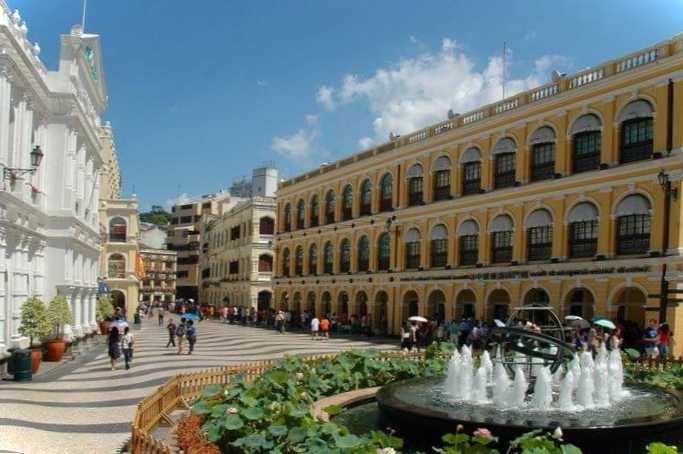 25 визначних пам'яток Макао